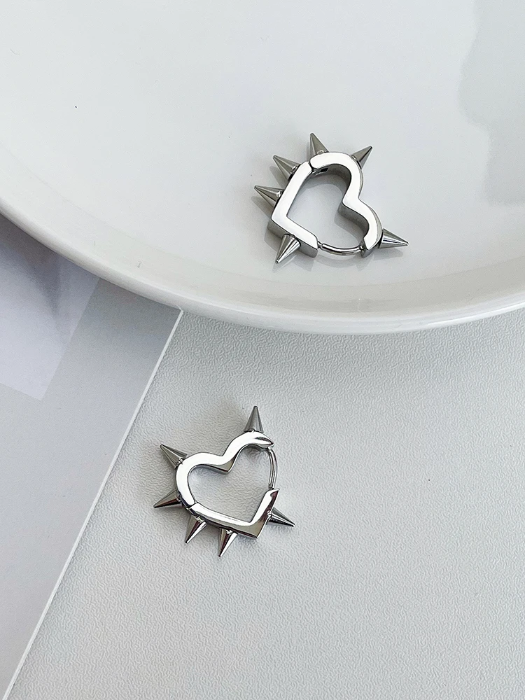 ENFASHION Spike Heart Shape Earring Stainless Steel Silver Color Hoop Earrings Pendientes Mujer Fashion Jewelry Party E221369