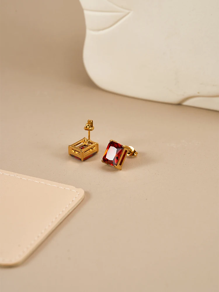 ENFASHION Aretes De Mujer Square Red Zircon Stud Earrings For Women 18K Plated Gold Color In Earings Fashion Jewelry Party 31455